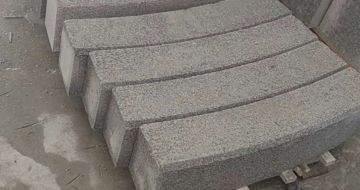 漯河芝麻白弧形路牙石