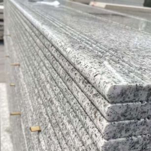 漯河芝麻白楼梯踏步 花岗岩楼梯板材
