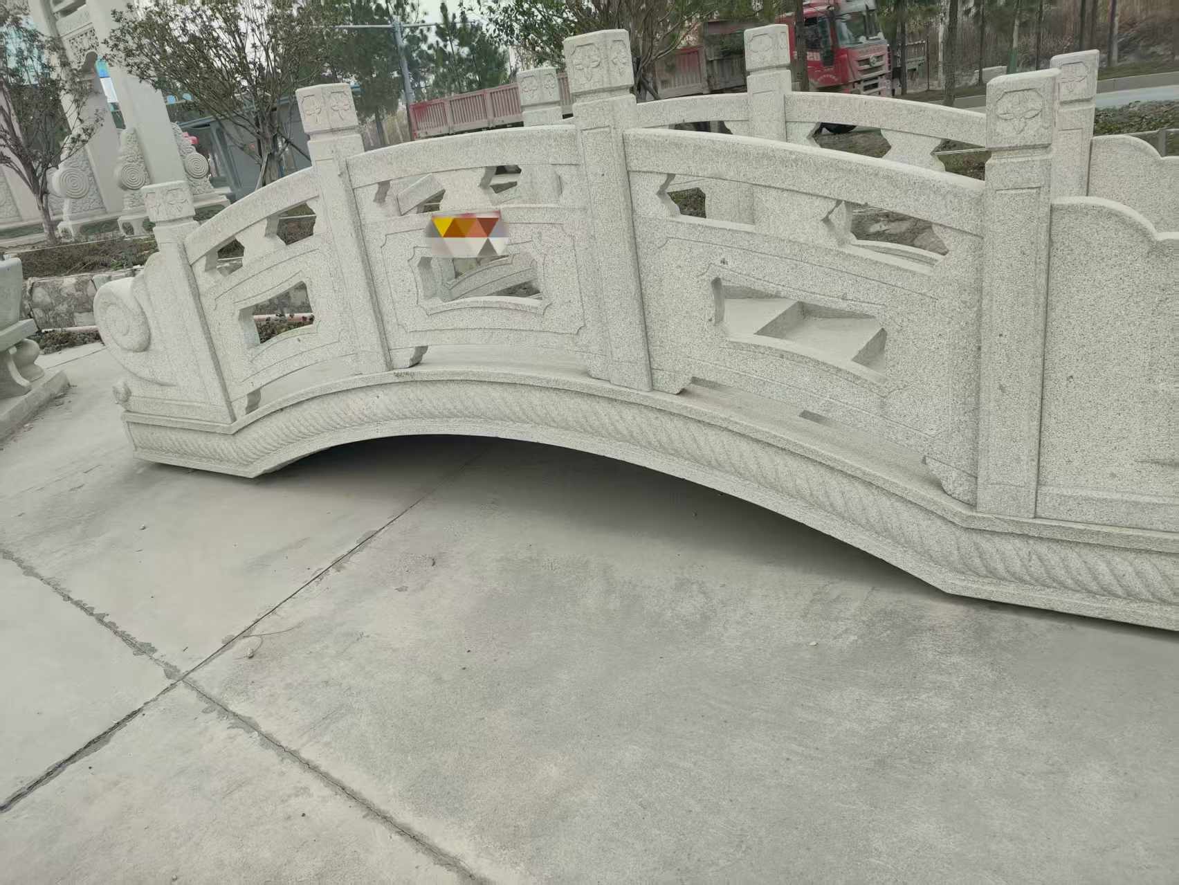 漯河芝麻白拱桥，石桥