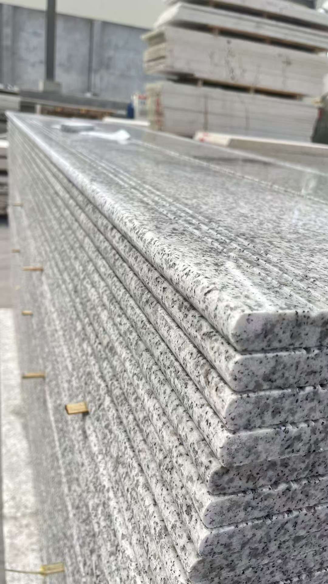 漯河芝麻白楼梯踏步 花岗岩楼梯板材