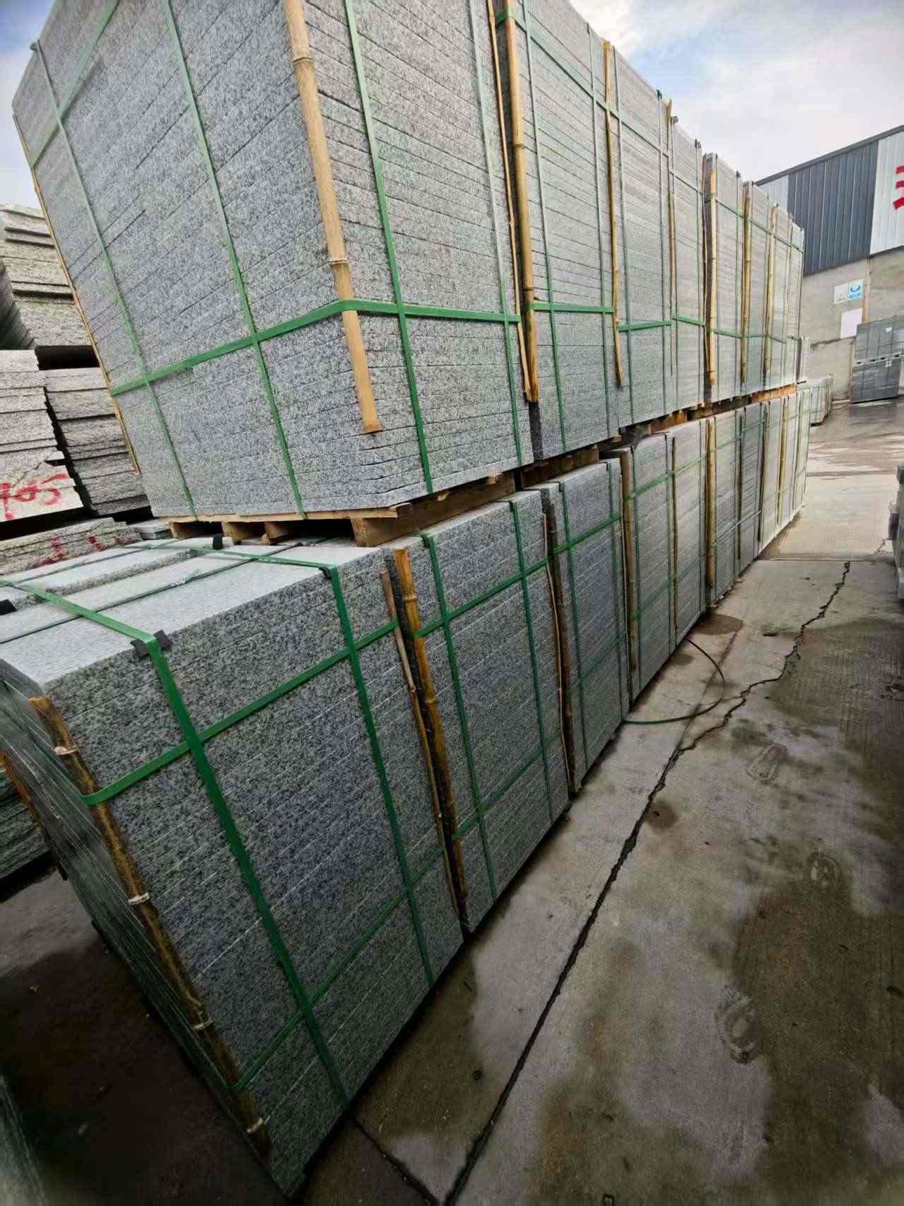 漯河芝麻白地铺版 石材地铺石